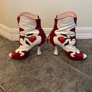 Miu Miu zip up heels size 36.5 leather material